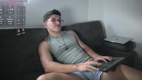 Snapshot of simoon_01 chatting on October 2025 07:11:02 PM SIMOON online show from October 2025 07:11:02 PM