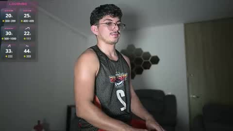 Snapshot of simoon_01 chatting on October 2025 05:30:01 AM SIMOON online show from October 2025 05:30:01 AM