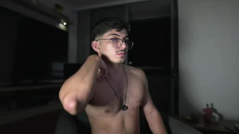 Snapshot of simoon_01 chatting on November 2025 05:20:02 AM SIMOON online show from November 2025 05:20:02 AM