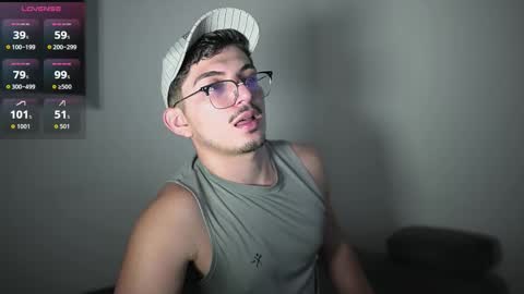 Snapshot of simoon_01 chatting on November 2025 04:44:01 AM SIMOON online show from November 2025 04:44:01 AM