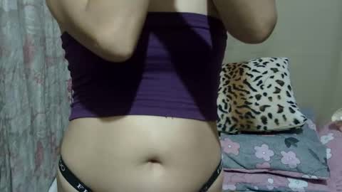 mia online show from October 2025 12:54:01 AM