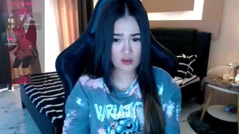 Snapshot of simplykhate chatting on January 2026 01:31:02 AM Adrianna Fowler online show from January 2026 01:31:02 AM