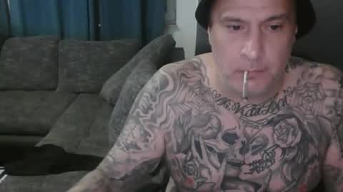 sinalco1975 online show from November 2025 05:51:02 AM