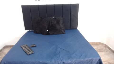   online show from April 2026 06:10:01 PM