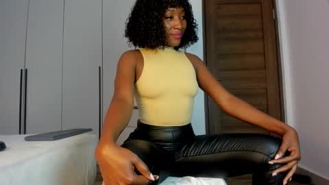 Snapshot of sincerre9_tara chatting on October 2025 10:49:02 AM sincerre9_tara online show from October 2025 10:49:02 AM