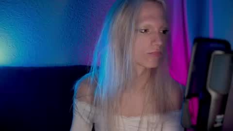 sindly online show from July 2026 09:17:02 PM