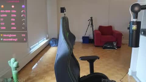 wwoooooooooooof online show from April 2026 10:21:02 PM