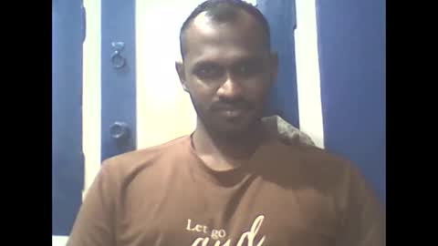 Snapshot of singletamilblackboy chatting on December 2024 05:00:01 PM singletamilblackboy online show from December 2024 05:00:01 PM