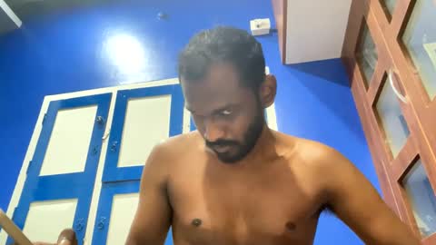 Snapshot of singletamilblackboy chatting on February 2025 08:46:01 PM singletamilblackboy online show from February 2025 08:46:01 PM