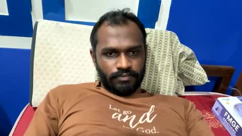 Snapshot of singletamilblackboy chatting on February 2025 07:09:01 PM singletamilblackboy online show from February 2025 07:09:01 PM