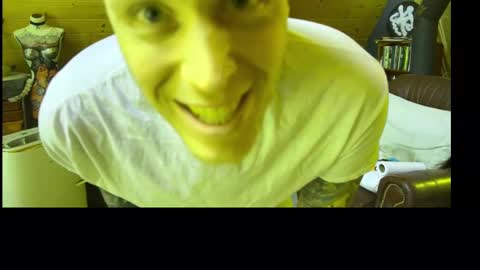 Dustbunnyfoofoo online show from October 2025 07:01:02 PM