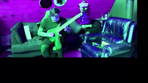 Dustbunnyfoofoo online show from November 2025 05:25:02 PM