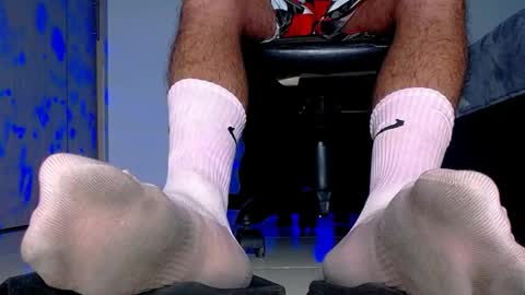 Snapshot of sir_kev66 chatting on September 2025 07:02:02 AM only foot worshipers here online show from September 2025 07:02:02 AM