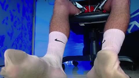 Snapshot of sir_kev66 chatting on November 2025 08:03:02 AM only foot worshipers here online show from November 2025 08:03:02 AM