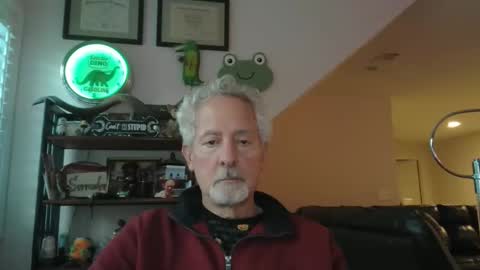 Snapshot of sir_lust_alot chatting on April 2026 10:57:02 AM Don Roberto online show from April 2026 10:57:02 AM