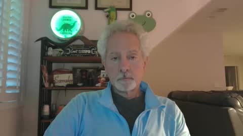 Snapshot of sir_lust_alot chatting on May 2026 10:53:01 AM Don Roberto online show from May 2026 10:53:01 AM