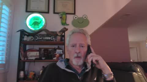 Snapshot of sir_lust_alot chatting on May 2026 12:06:01 AM Don Roberto online show from May 2026 12:06:01 AM