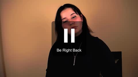 Snapshot of siren_dahlia_ chatting on October 2025 07:08:01 PM Mina online show from October 2025 07:08:01 PM