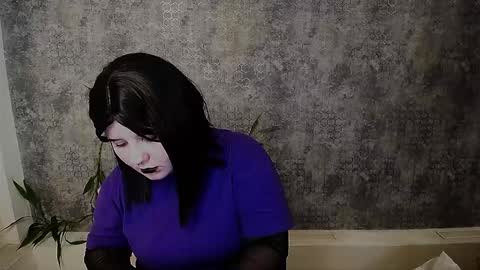 Snapshot of siren_dahlia_ chatting on December 2025 08:49:02 PM Mina online show from December 2025 08:49:02 PM