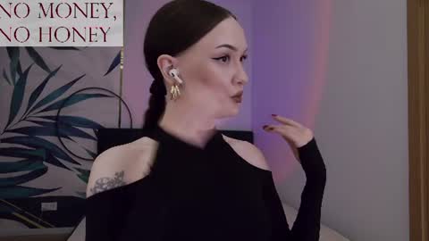 Goddess Sirena online show from June 2026 02:03:02 AM