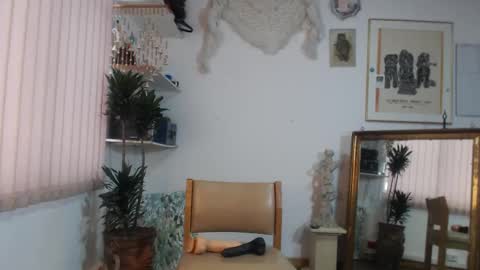 Snapshot of siriss_boyrag chatting on September 2025 02:22:01 PM siriss_boyrag online show from September 2025 02:22:01 PM