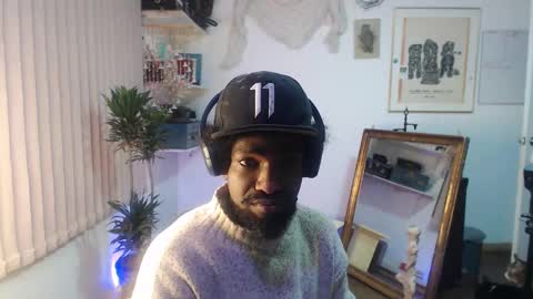 Snapshot of siriss_boyrag chatting on October 2025 12:32:01 AM siriss_boyrag online show from October 2025 12:32:01 AM