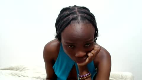 shannie online show from March 2026 07:44:01 PM