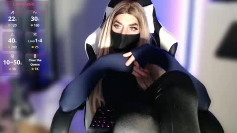 Snapshot of sissy_next_door chatting on October 2025 10:30:02 PM Sissy next door online show from October 2025 10:30:02 PM