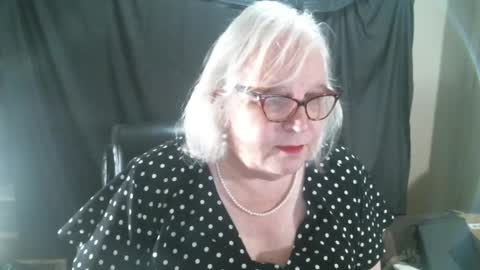 Sissy Diane online show from January 2025 12:38:02 AM
