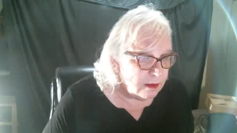 Sissy Diane online show from February 2025 12:43:02 AM