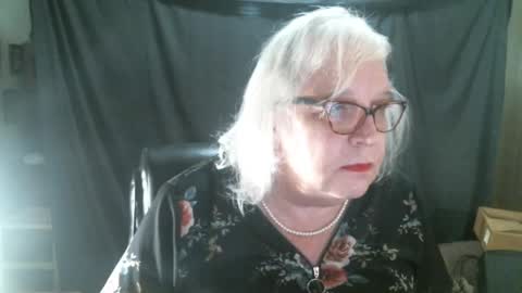 Sissy Diane online show from February 2025 12:37:01 AM