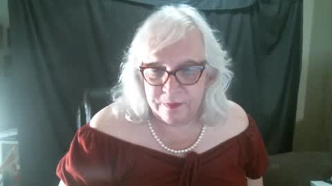 Sissy Diane online show from September 2025 11:39:02 PM