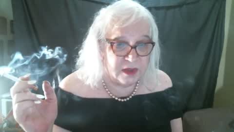 Sissy Diane online show from October 2025 01:09:01 PM