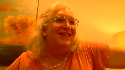 Sissy Diane online show from November 2025 02:22:02 AM