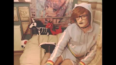 Snapshot of sissygothx chatting on March 2025 02:08:02 AM SissyGothx online show from March 2025 02:08:02 AM