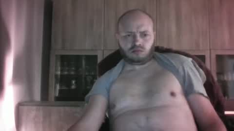 Snapshot of sixten113 chatting on April 2026 05:41:02 AM sixten113 online show from April 2026 05:41:02 AM