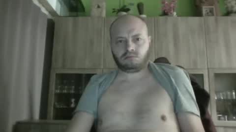 Snapshot of sixten113 chatting on April 2026 06:49:02 AM sixten113 online show from April 2026 06:49:02 AM