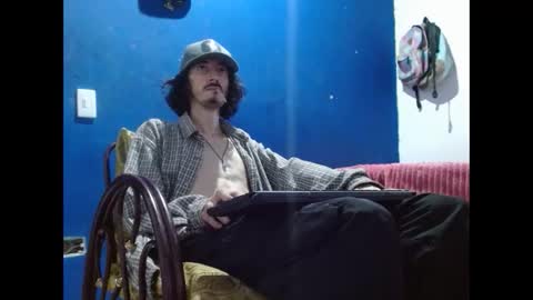 Snapshot of sk8sir chatting on June 2026 03:39:02 PM sk8sir online show from June 2026 03:39:02 PM