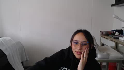 Alice online show from February 2025 08:10:01 PM