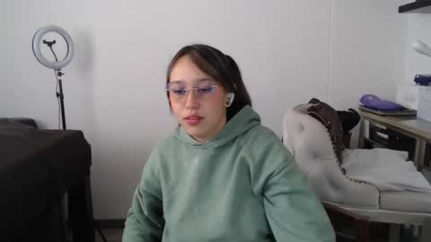 Alice online show from March 2025 07:29:02 PM