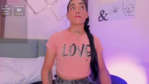 Skarlet online show from April 2026 07:03:02 PM