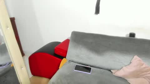 Skarleth online show from December 2024 12:22:01 PM