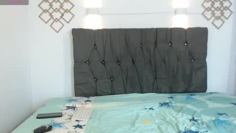 Skarleth online show from February 2025 01:09:02 PM