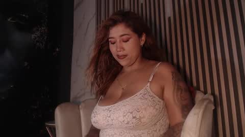 Snapshot of skarlethvilla chatting on November 2025 12:13:01 AM Skarleth villa online show from November 2025 12:13:01 AM