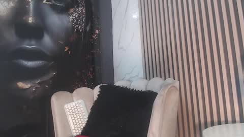 Snapshot of skarlethvilla chatting on November 2025 02:01:02 AM Skarleth villa online show from November 2025 02:01:02 AM