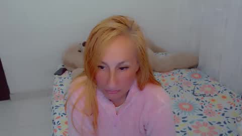 Arlett online show from December 2025 01:16:02 PM