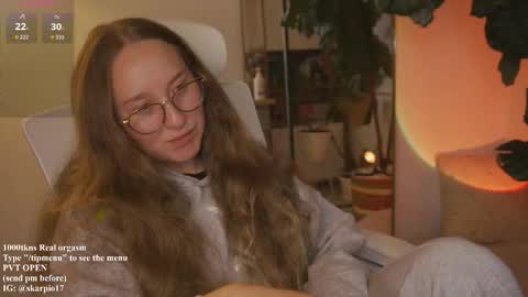 Im Scarlett  ONLINE  5pm-10pm NYC time  online show from November 2025 01:04:02 AM