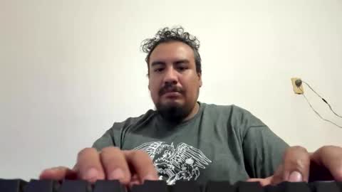 Elias online show from December 2025 12:31:02 AM