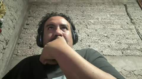 Snapshot of skinhell chatting on August 2026 04:47:01 AM Elias online show from August 2026 04:47:01 AM