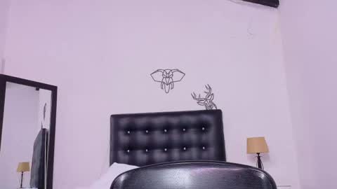 skinny_hottie18 online show from March 2025 05:29:01 PM